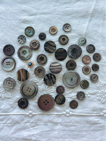 Antique Grey Mother of Pearl Button Mix