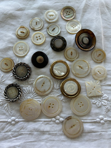 Antique Mother of Pearl Button Mix