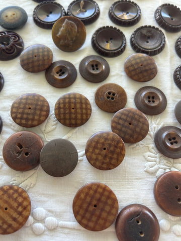 Vintage Brown Button Mix